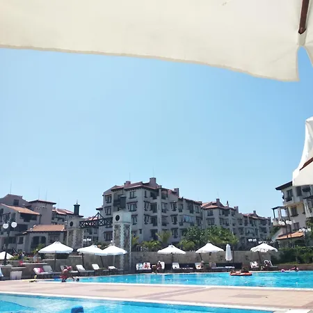 Oasis Resort&spa 2 アパート ロゼネッツ